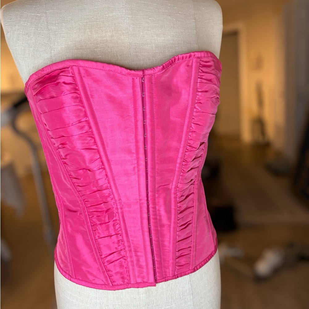 Elegant Pink Corset La Vie En Rose